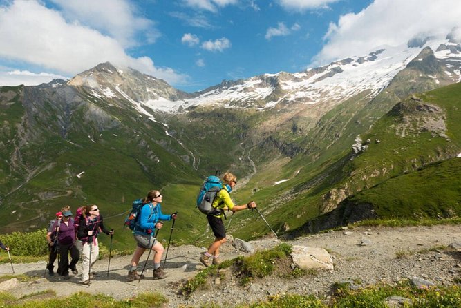 1 day CARPATHIAN PEAKS & CHALETS hike - Key Things You’ll Notice Right Away