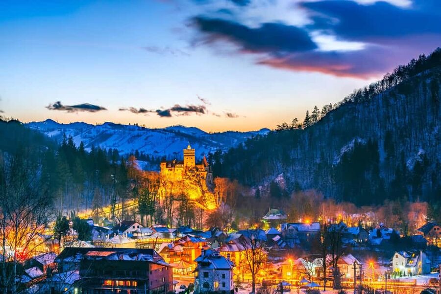 1-Day Minivan Tour 3 Castles : Dracula’s Peles & Wednesday - Getting to the Carpathians by 8-Seat Minivan
