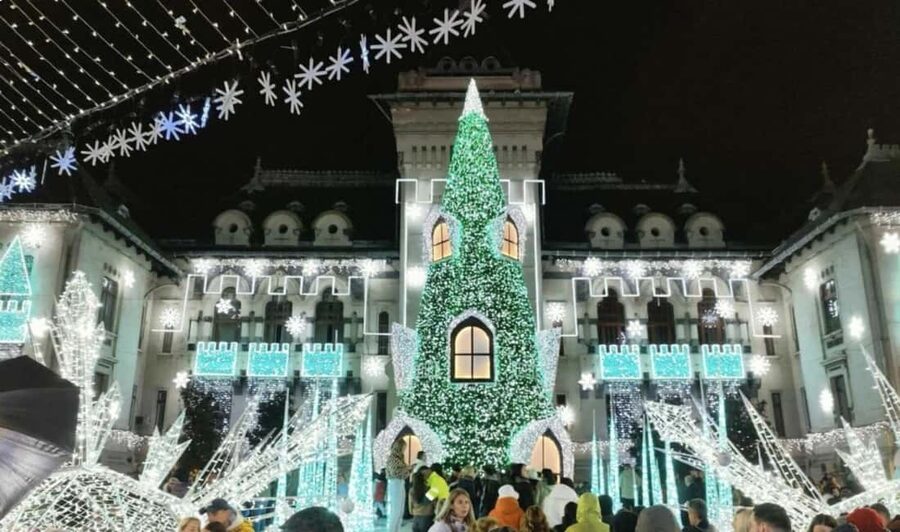 1-Day Tour from Bucharest to Craiova Christmas Market - Timing in Craiova: make your 4 hours count