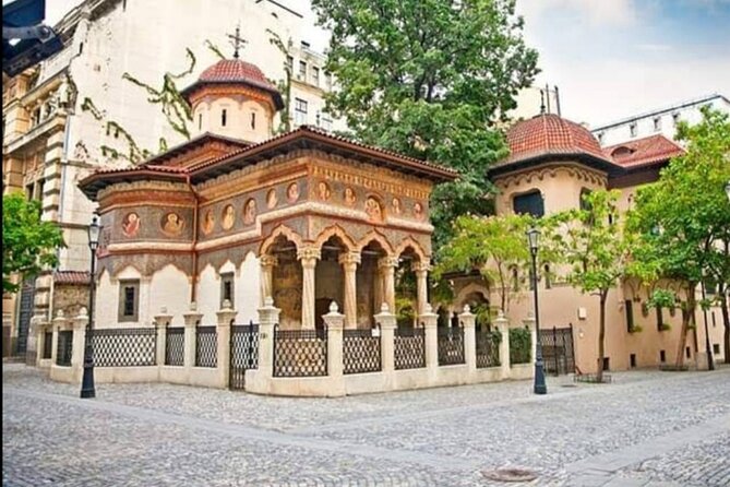 2h Bucharest Private Tour by Car - Stop 3: Ceaușescu Mansion, 10 Minutes to Place the Era