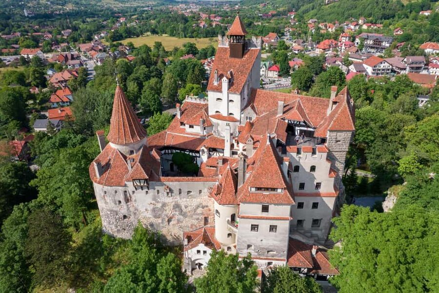 3 Castle Bucharest: Dracula Castle, Wednesday & Peles Castle - Price and value: a low headline cost, plus extra ticket time