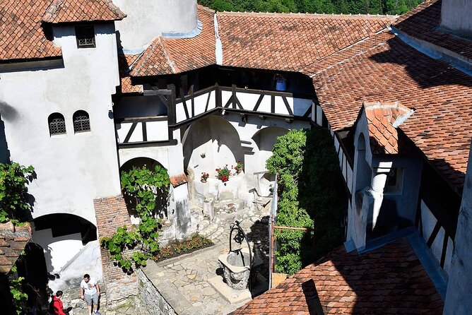 3-Day Tour of Transylvania’s Landmarks from Bucharest - Day 3 mountain roads and Curtea de Arges: the day that changes the mood