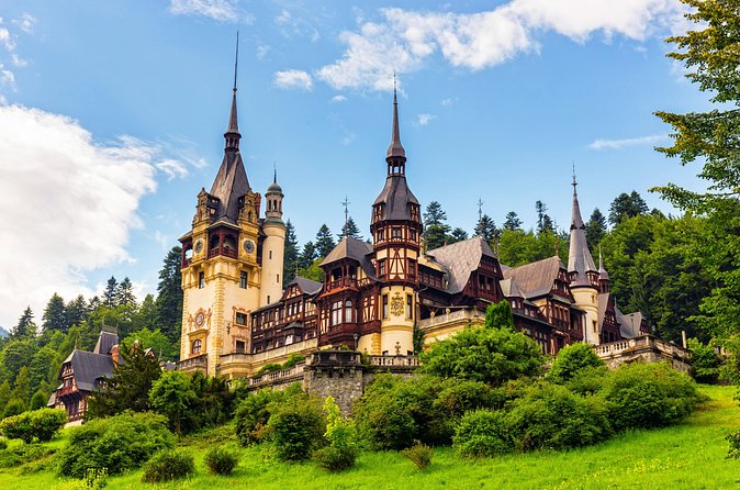 4-Day Inside Transylvania & Transfagarasan Tour from Bucharest - Day 3: Corvin Castle and Alba Iulia’s unification moment