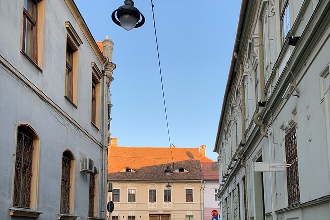 4-Day Private Tour: Bucharest to Budapest via Transylvania - Day 1 From Bucharest to Transylvania: Prahova Valley, Peleș, Bran, and Brasov
