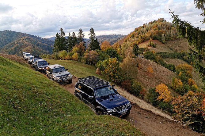 4x4 Nature Tour in Land of Dracula - 1 day - Private Guide, Safe Off-Road, and Walkie-Talkie Storytelling