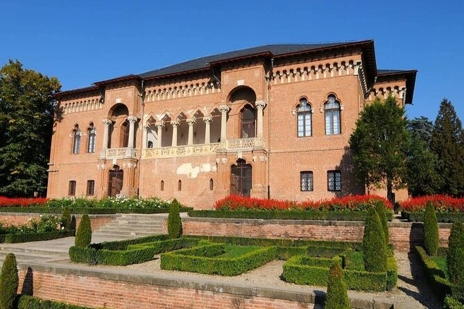 5h Abandoned Fort, Dracula's Grave and Mogoșoaia Palace, Private - The guide is where the day really comes alive