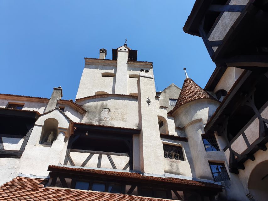 7h Dracula's Castle Private Tour from Bucharest - Fast Tour - The drive back to Bucharest: end with the region’s feel, not just souvenirs