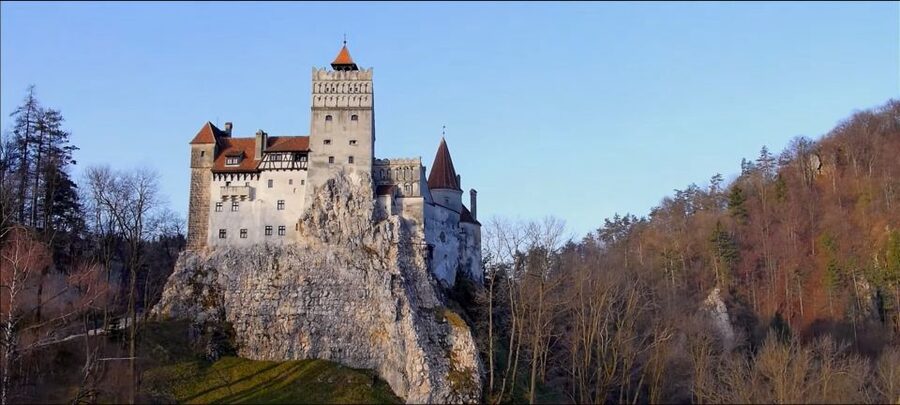 7h Dracula's Castle Private Tour from Bucharest - Fast Tour - What the guides add: names I’d remember, styles I’d look for