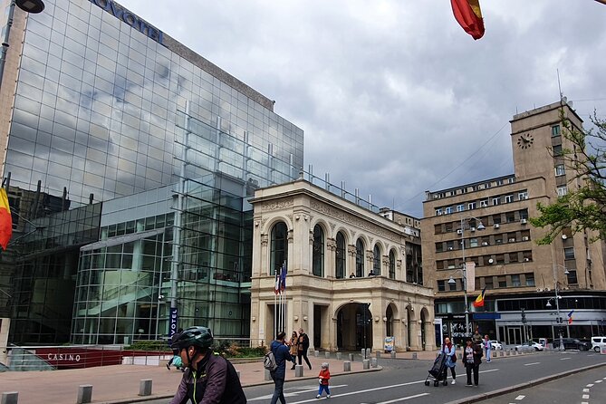 8h Bucharest Communism Tour - Best of Bucharest with Dracula's Tomb - Calea Victoriei and Revolution Square: From elegance to the tipping point