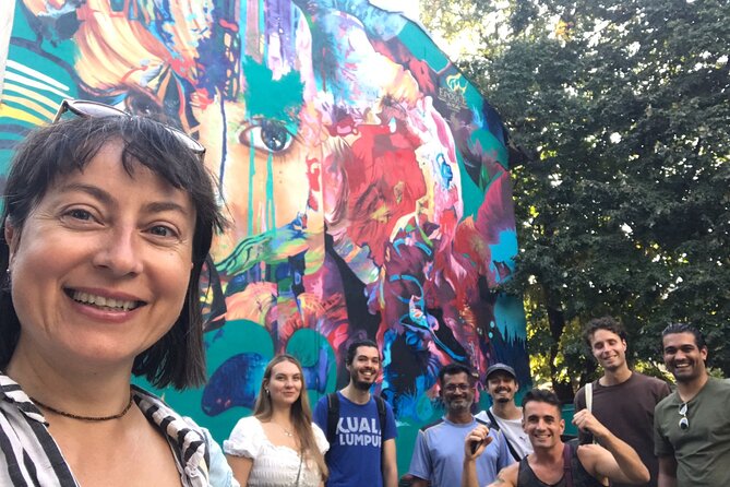 Alternative Bucharest: 2.5-3 Hours Walking tour (Small groups) - Murals at Facultatea de Sociologie și Asistență Socială: learning through wall art