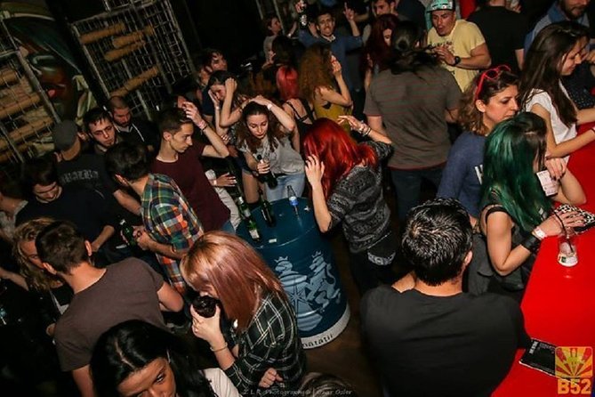 Bar Crawling - Key things that make this Bucharest bar crawl worth it