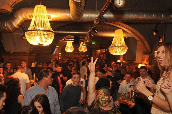 Bar Crawling - Why a Bucharest bar crawl beats going venue to venue alone