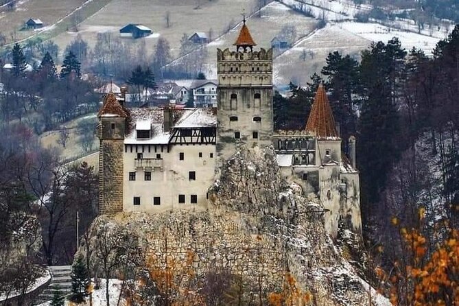 Bran Castle, Rasnov Fortress, Harman & Prejmer Fortified Churches Day Tour - Starting at Piața Sfatului: a smooth 9 am launch in Brasov