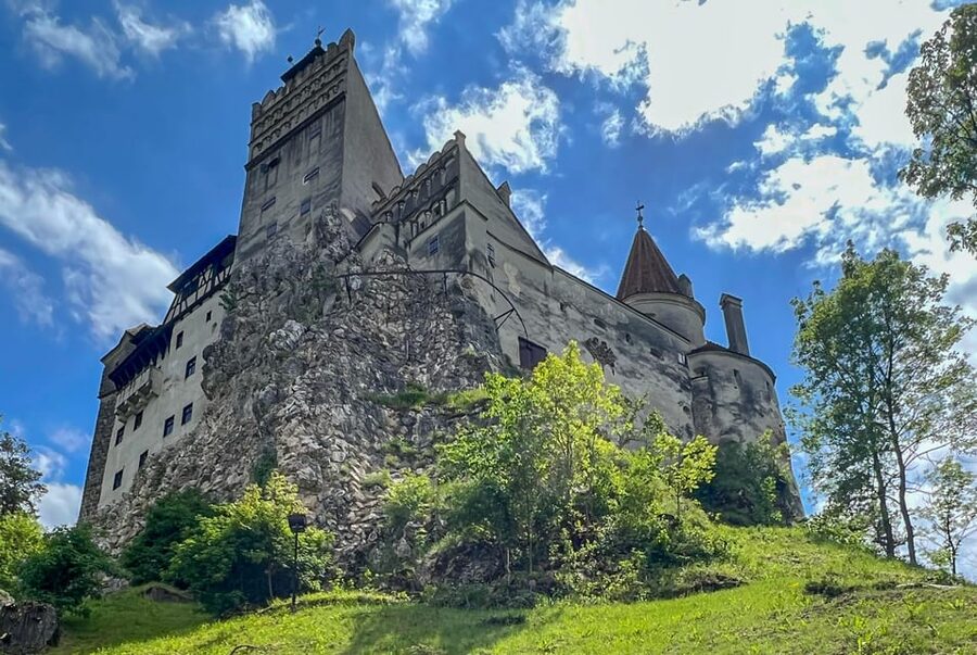 Brasov: Bran Castle, Bear Sanctuary, Rasnov (Peles Optional) - Bran Castle: Dracula Legend, Torture Exhibits, and the Queen Mary Elevator