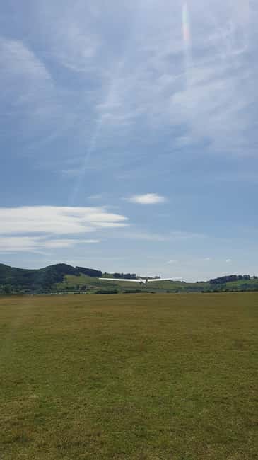 Brasov: Glider Flight Experience at Sanpetru Airfield - Hangar tour, team welcome, and the calm before takeoff