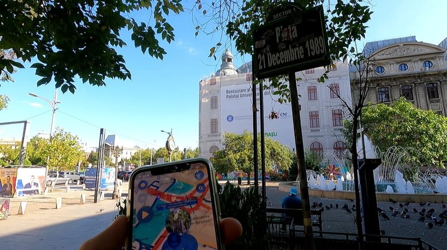 Bucharest 1989 Revolution Walking Tour with Smartphone App - How the Leplace World app turns Bucharest into a puzzle walk