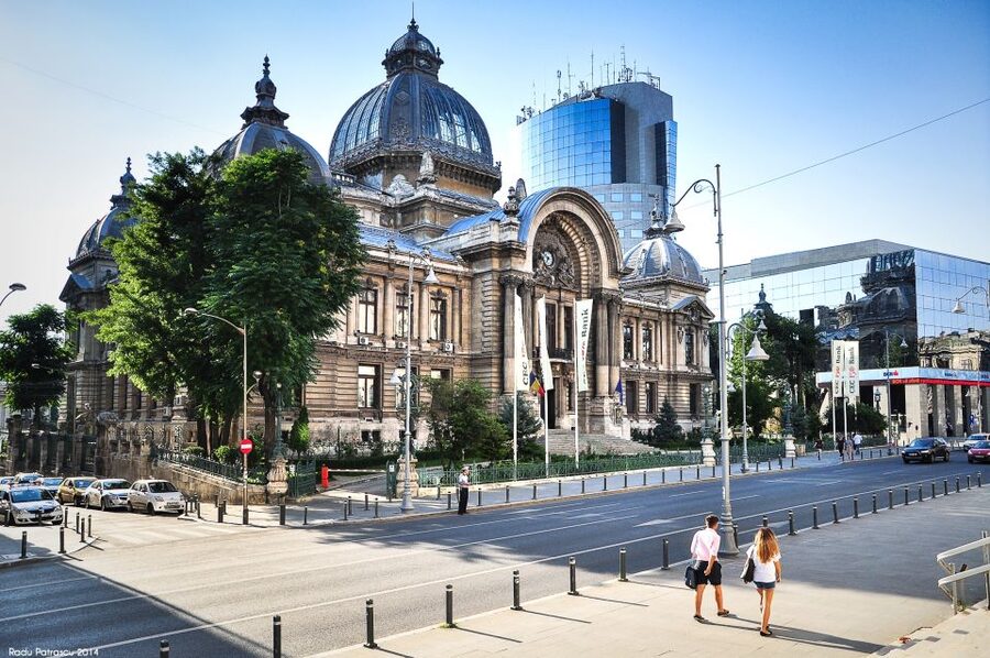 Bucharest: 2-Hour City Highlights Bike Tour - Ceausescu’s Palace and Union Boulevard: why this ending hits hard