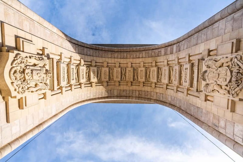 Bucharest: Arch of Triumph Entry Ticket - Planning your visit around the view and the last entry