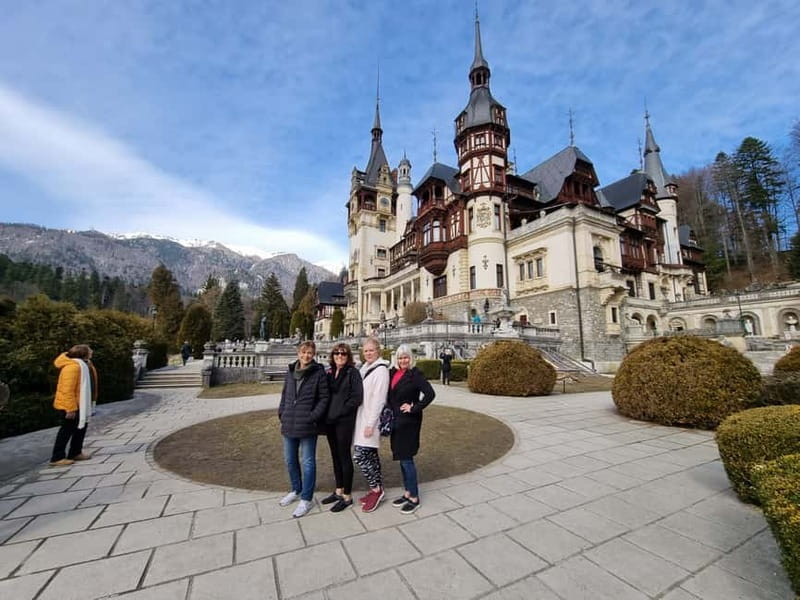 Bucharest: Bran Castle, Peles Castle & Brasov - Private Tour - Pickup, comfort on the road, and the rhythm of your 12 hours