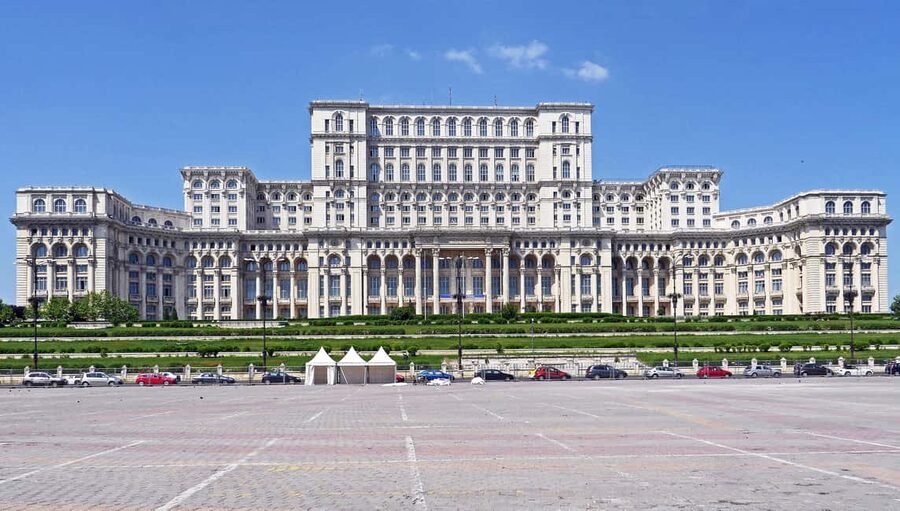 Bucharest : Ceaușescu Mansion , Parliament & Village Museum - When tickets are not guaranteed: how the backup panorama works