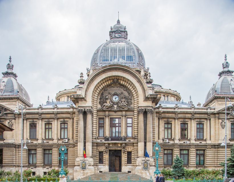 Bucharest City Tour – A Day to Remember - Royal Palace and Revolution Square: the big faces of Bucharest