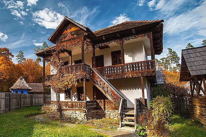 Bucharest City Tour: Private Guided Experience - Who this Bucharest private tour is best for