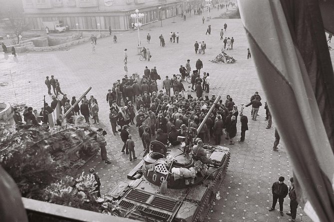 Bucharest: Communist Bike Tour - Old Town Framing: Why Communism Hit the Historic City Hard