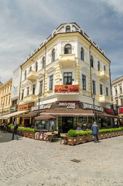 Bucharest: Communist Tour including Ceausescu Residence - Hotel pickup and the communist-era metro stations