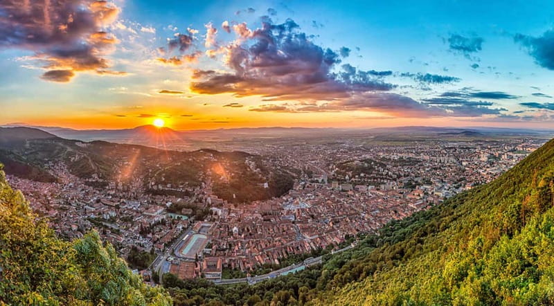 Bucharest: Day Trip to Bear Sanctuary, Bran Castle & Brasov - A 12-hour Dracula day trip that’s more than a photo run