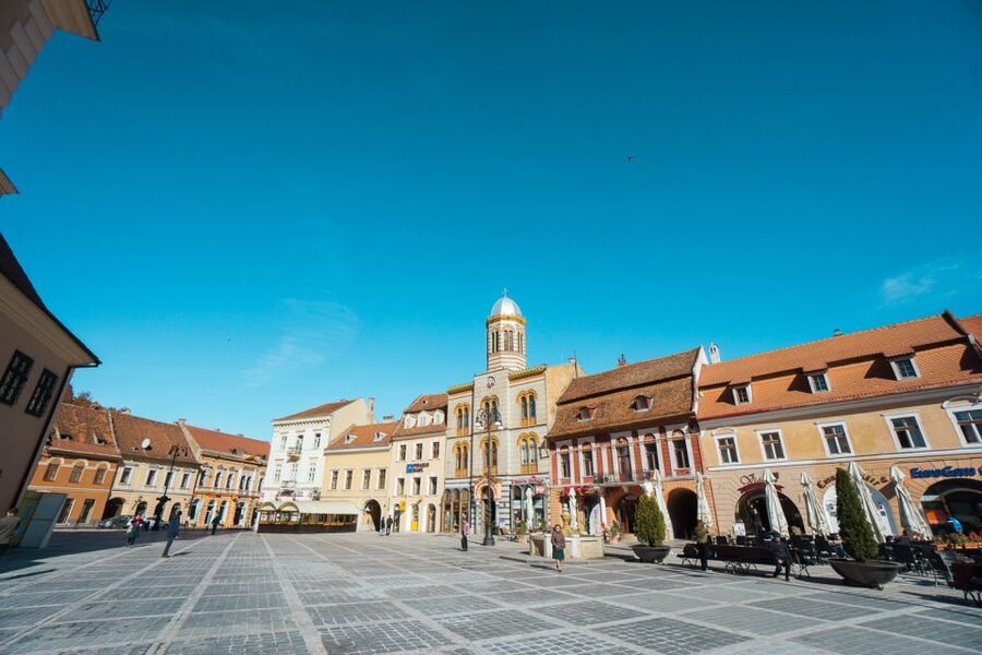 Bucharest: Dracula's Castle, Peles Castle, & Brasov Old Town - Bran Castle, Dracula lore, and the border that made it strategic