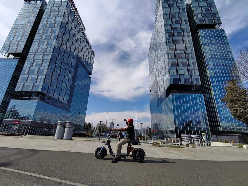 Bucharest electric city tour by Smart Balance #green - Electric scooter comfort, plus the safety reality check