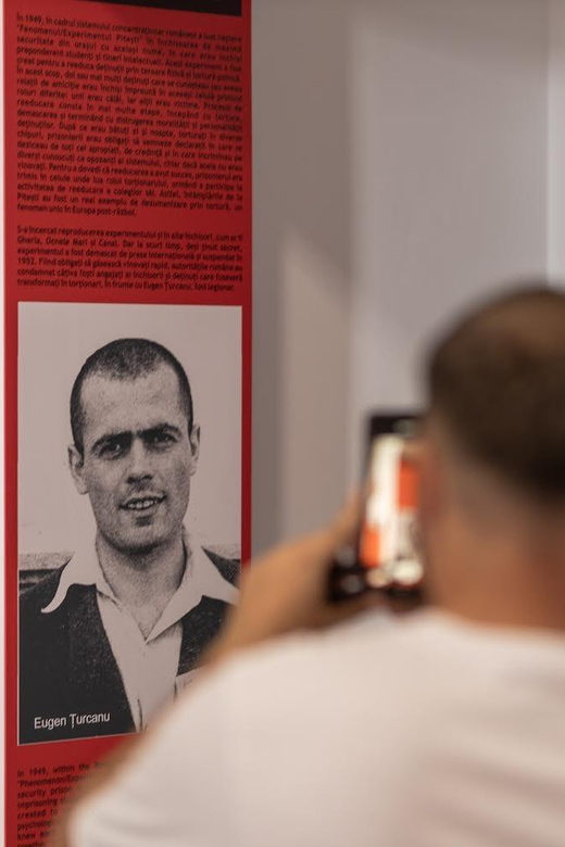 Bucharest: Entry ticket at the Museum of Communism - Price and value: is $9 worth it?