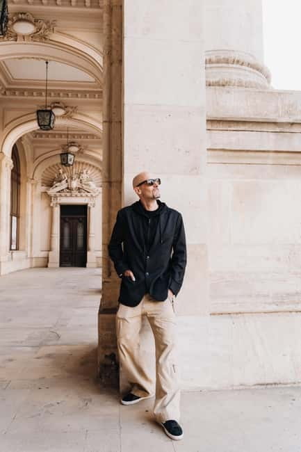 Bucharest: Essential Photo Session in the Charming Streets - Learning Bucharest While You Walk, From Culture Stories to Local Tips