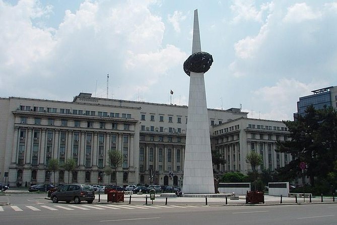 Bucharest Highlights Bike Tour - Catedrala Patriarhala and the communist alternative for the old center