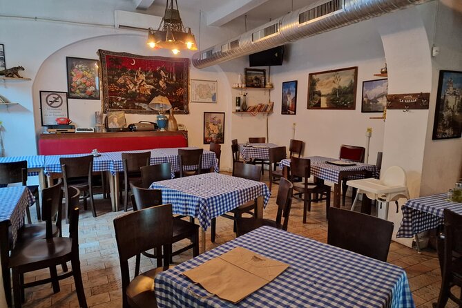 Bucharest Historical Food Tour in Old Center - Starting Your 5 pm Old Center Walk, and Why Timing Matters