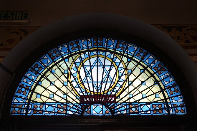 Bucharest Jewish Heritage Private Walking Tour - Jerusalem Lion Square and Teatrul Evreiesc de Stat