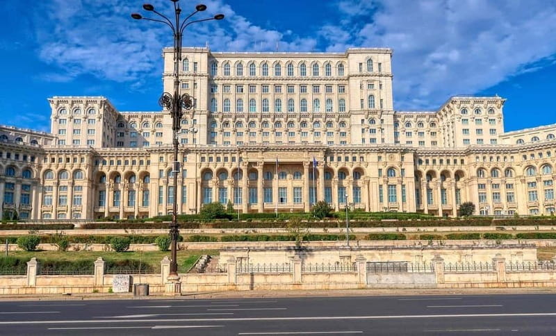 Bucharest: Old Town & Historical Landmark Guided Tour - Why this Bucharest route works better than a random walk