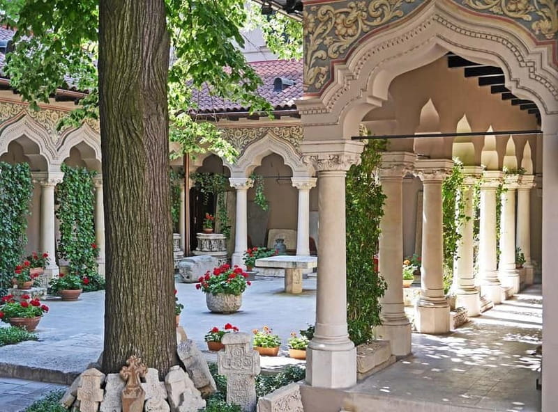 Bucharest: Old Town & Historical Landmark Guided Tour - Romanian Athenaeum: the tour’s architecture and culture anchor