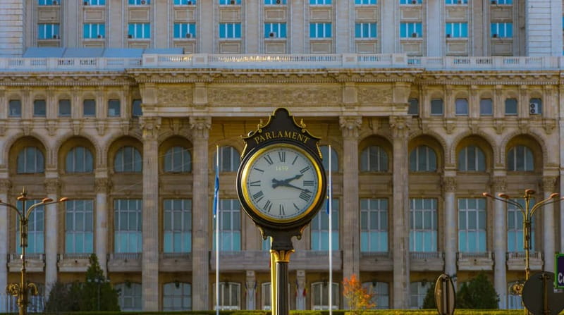 Bucharest: Old Town & Historical Landmark Guided Tour - Royal Palace and Revolution Square: where the guide makes 1989 make sense