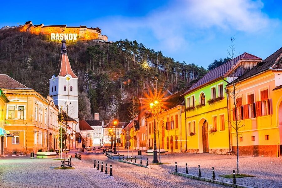 Bucharest: Peles Castle, Bran Castle, & Brasov Full-Day Tour - Brasov Old Town Walk: Black Church, Council Square, and Strada Sforii