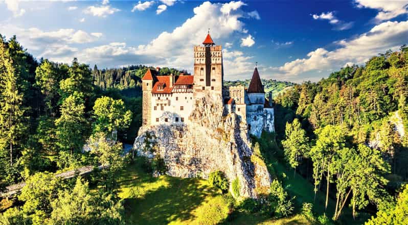 Bucharest: Peles Castle, Bran Castle, & Brasov Old Town Tour - Why This Bucharest-to-Transylvania Day Trip Works