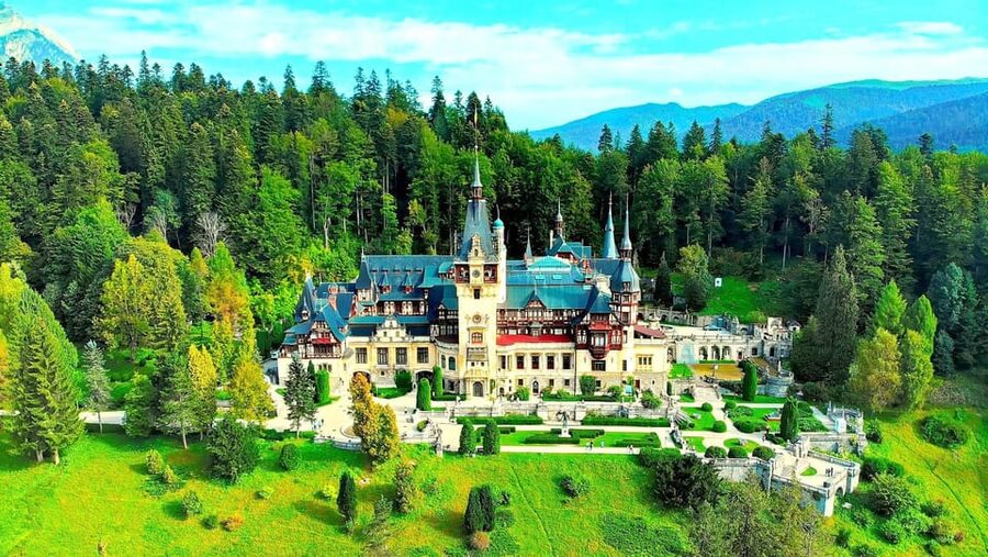 Bucharest: Peles Castle, Bran Castle, & Brasov Old Town Tour - Who This Tour Is Best For (and Who Should Think Twice)