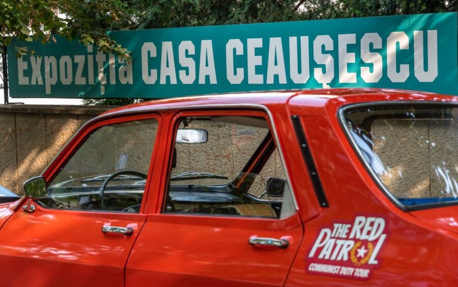 Bucharest: Private Last Days of Ceausescu Tour in a Dacia - Steel factory and militia station stops, the attempt to regroup