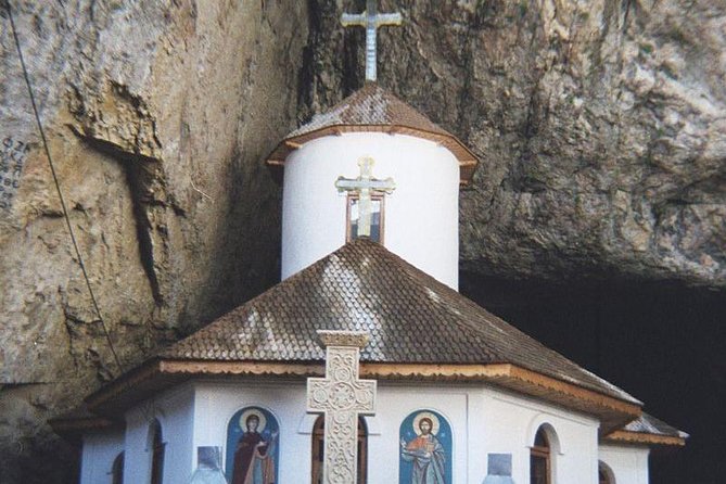 Bucharest Private Tour to Peles Castle & Biggest Salt Mine in Eu - FAQ