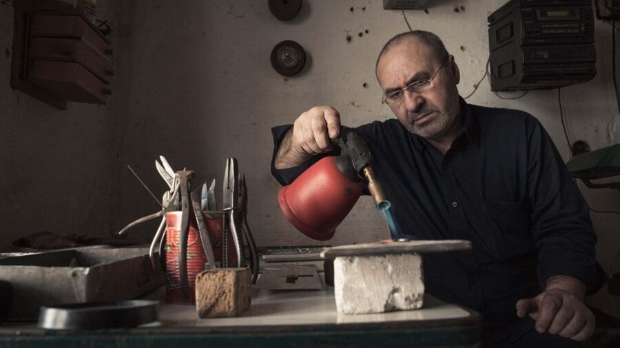 Bucharest: Real Roma Community - Crafting Workshop - Who this is best for, plus the cat and the age limit