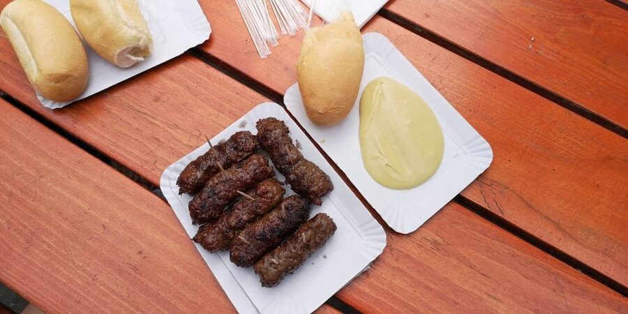 Bucharest: Street Food Tour with a Local Guide - Trams and neighborhoods: the ride toward Obor Market