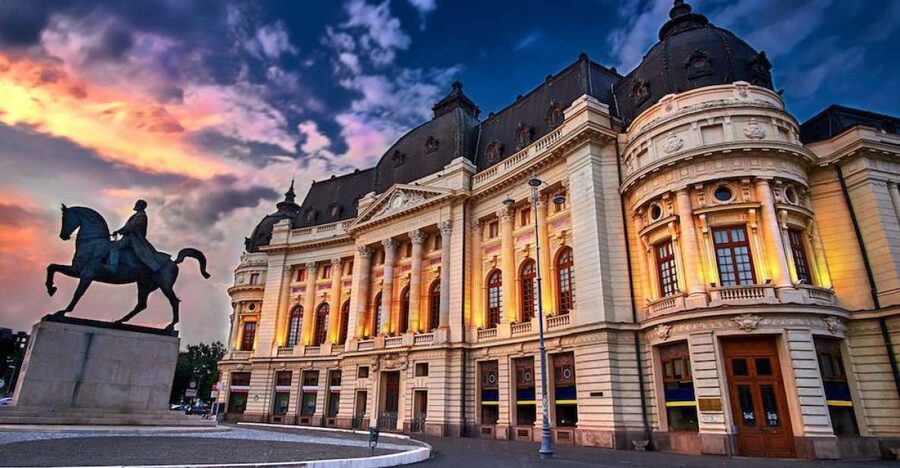 Bucharest & Surroundings: Half Day Tour - The Big Bucharest Drive-By List: Triumph Arch to Cismigiu Garden