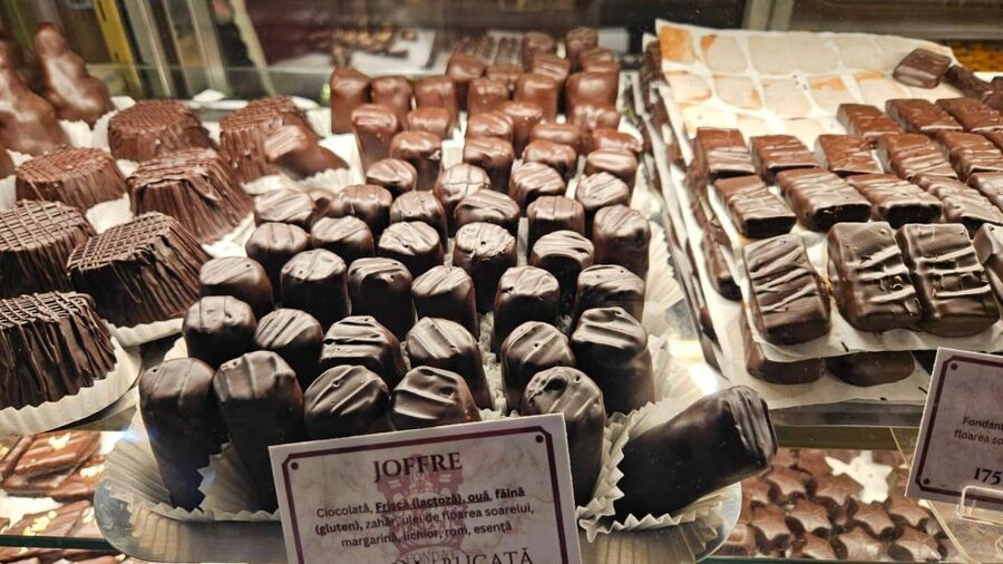 Bucharest: Sweet Delights History and Desserts Walking Tour - Price and value: what $77 buys you in a 3-hour walk