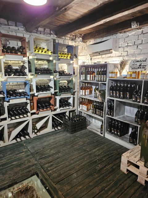 Bucharest: The Biggest Salt Mine in Europe & Wine Tasting - Inside the Mine: 14 Chambers, Salt Layers, and a Two-Hour Pace
