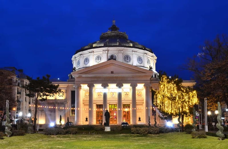 Bucharest: The Italian emigration in Romania - Meeting near Piata Natiunile Unite, then crossing the Dambovita